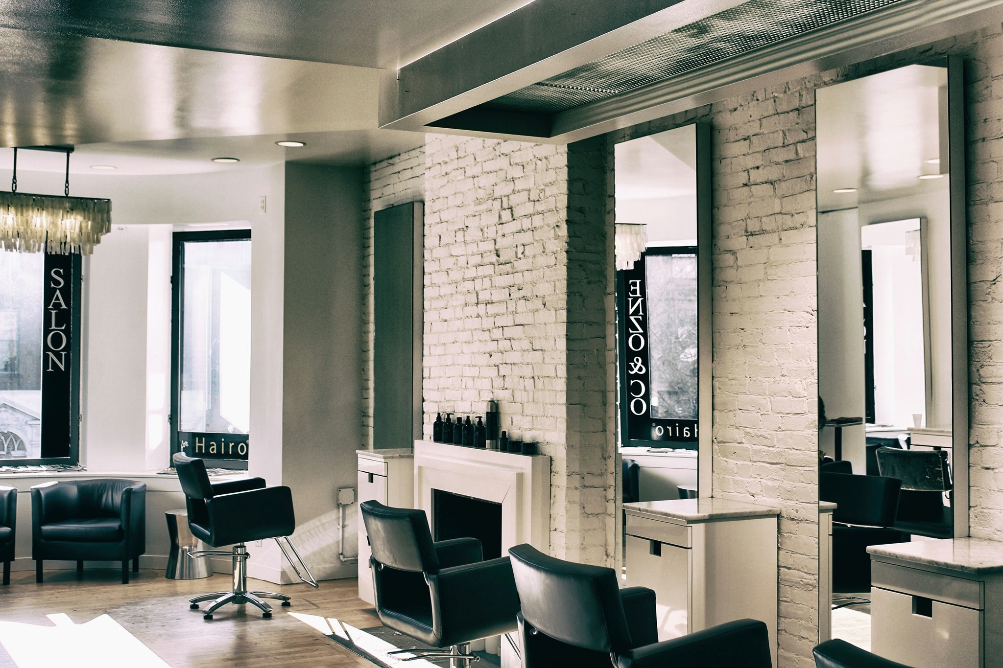 Enzo & Co for Hairo - inside of salon
